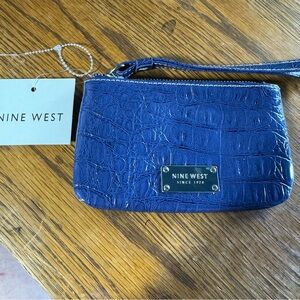 Nine West Blue crocodile faux patent leather Wristlet NWT